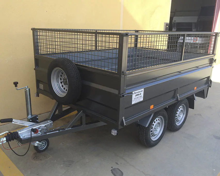 Remolque 2 ejes 3.000 x 1.700 x 500 Ruedas por debajo